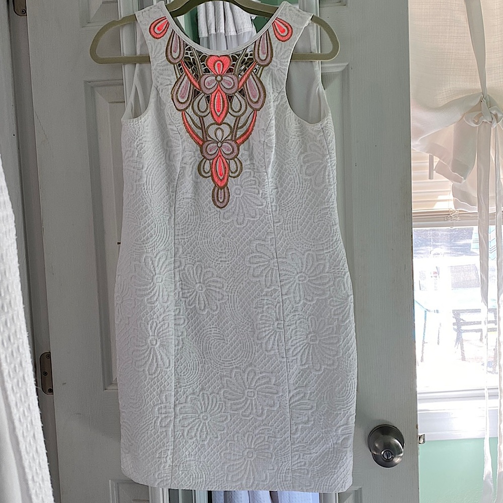 Lilly Pulitzer size 4 shift dress